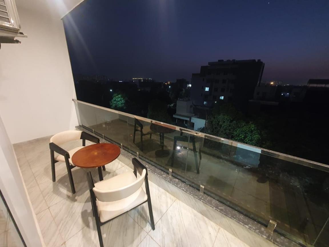 Kds Residency Hotel Greater Noida Ngoại thất bức ảnh