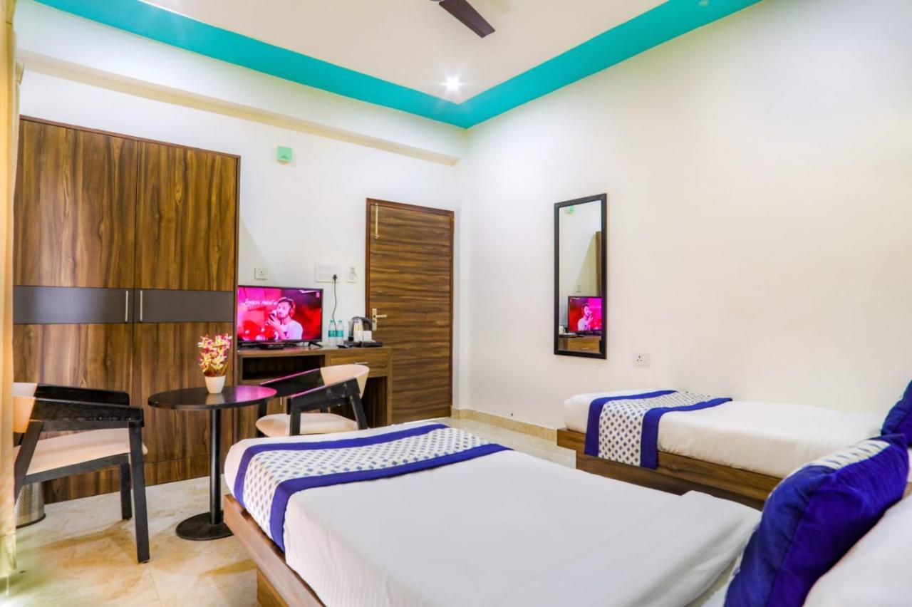Kds Residency Hotel Greater Noida Ngoại thất bức ảnh
