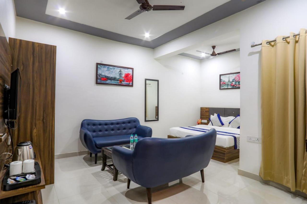Kds Residency Hotel Greater Noida Ngoại thất bức ảnh